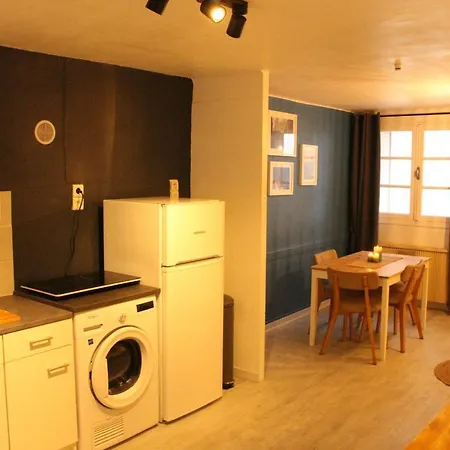 Maison Au Village De Les Mimosas Apartment